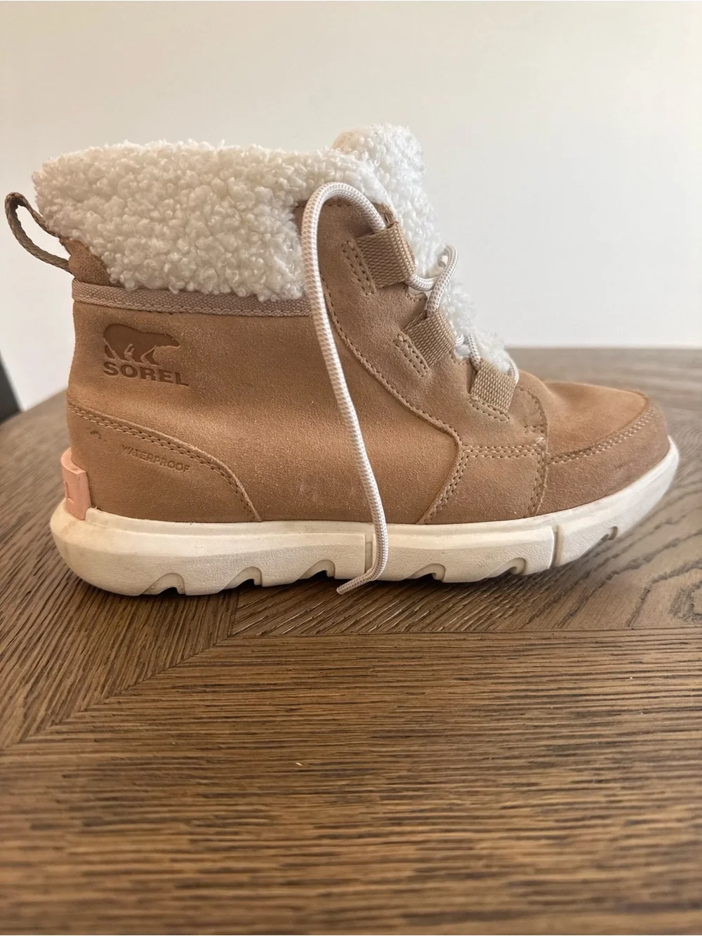 Sorel Women’s  Tan Suede Sherpa-Lined Waterproof Boot